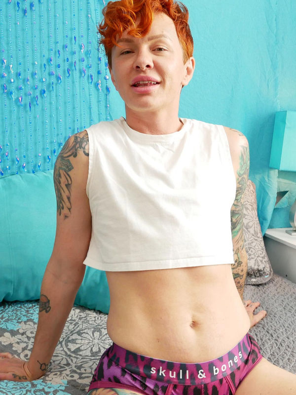 Danny Gold (they)