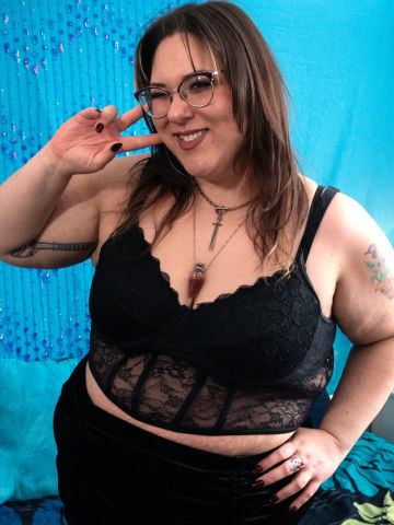 Nova Starlust (she/they)